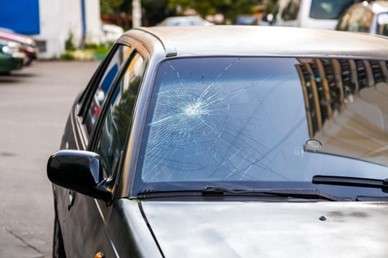 Should I go for Windshield Replacement or Windshield Repair?