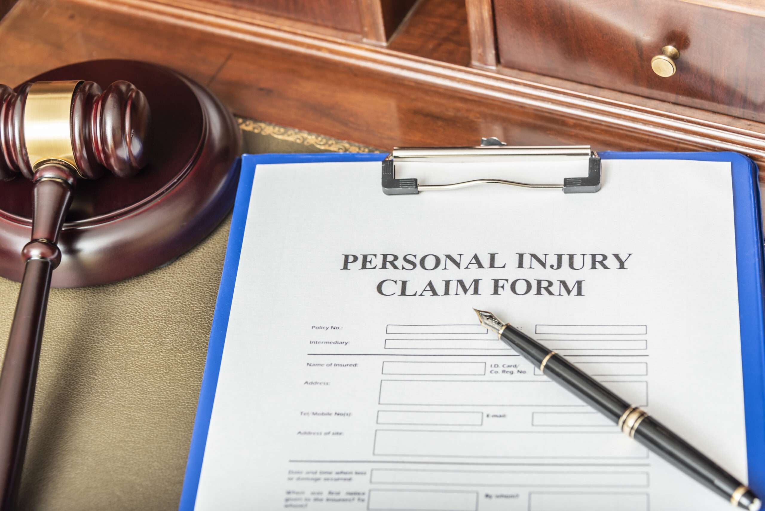 6 Scenarios That Call For A Personal Injury Lawyer