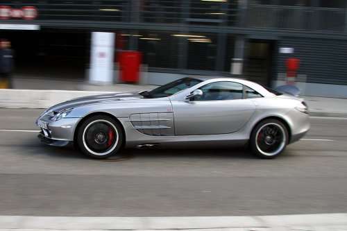 The 1,000th Mercedes-Benz SLR McLaren rolled off the production line at the McLaren Technology Centre in Woking, England