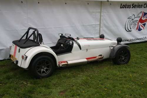 The Caterham Superlight R500 broke the world road car record for speeding from standing to 100 mph and then back to standing, completing the test in an astounding 11