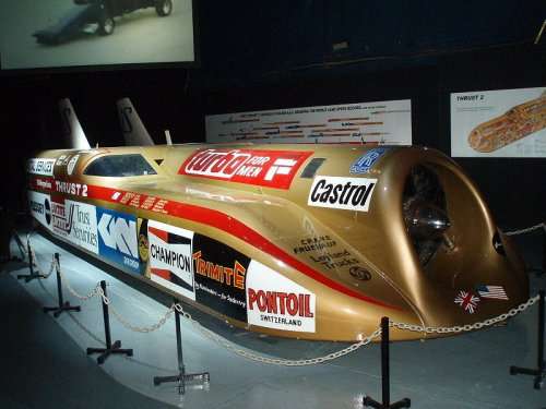After nearly 20 years of domination by Americans, Briton Richard Noble raced to a new one-mile land-speed record in his jet-powered Thrust 2 vehicle
