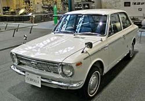 The Nissan Sunny and Toyota Corolla were unveiled at the 13th Tokyo Motor Show