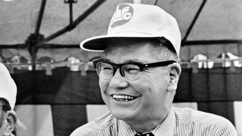 Takeo Fujisawa (78), Japanese businessman who co-founded Honda Motor Co
